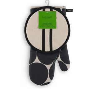 Kate Spade NWT Joy Dot Oven Mitt Pot Grabber 2-Pack Set, 7" x 13", 8" Round